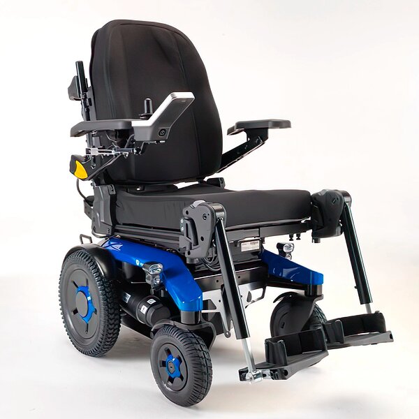Крісло коляска з електроприводом Invacare AVIVA RX40